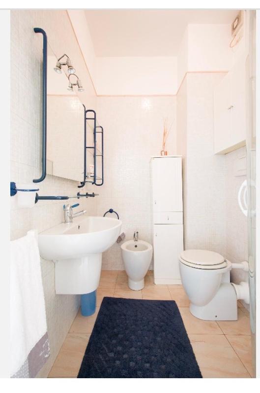 Apartmán Riva Dei Fiori Viareggio Exteriér fotografie